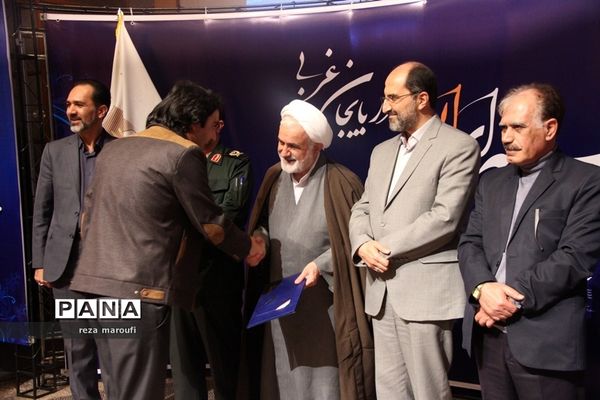 آیین تجلیل از برترین‌های نخستین جشنواره رسانه‌ای ابوذر در آذربایجان غربی