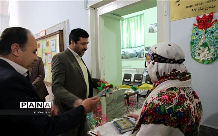 موزه کلاس دبیرستان ماندگار سمیه به بهره برداری رسید