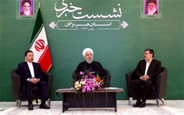 روحانی: قیمت ارز در سال آینده برای تأمین کالاهای اساسی تغییر نمی‌کند