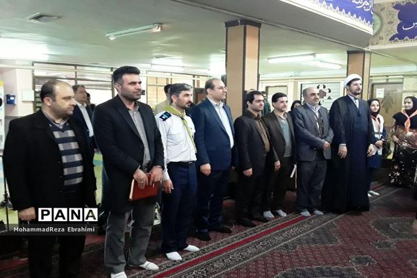 مانور تشکیلاتی پیشتازان سازمان دانش آموزی استان همدان