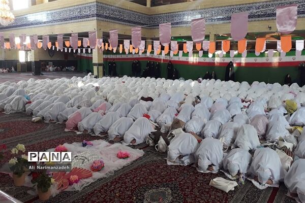 مراسم جشن تکلیف دانش‌آموزان دختردر بهارستان