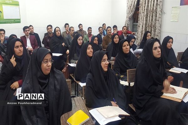 بازدید رئیس اداره استعدادهای درخشان یزد از دوره ضمن خدمت طرح ملی شهاب