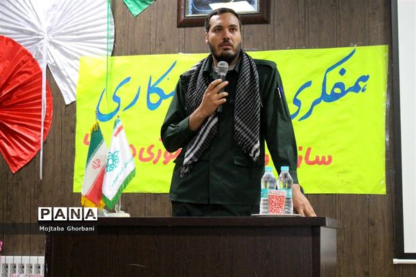 بازدید رئیس سازمان دانش آموزی فارس از منطقه درودزن