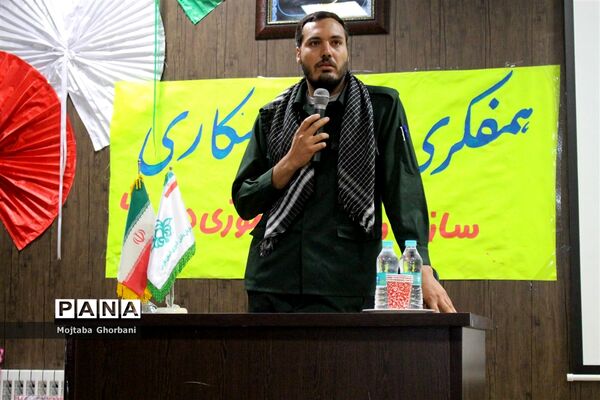 بازدید رئیس سازمان دانش آموزی فارس از منطقه درودزن