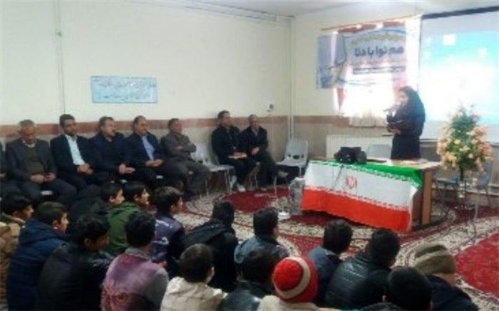 یادواره فرهنگی هنری "همنوا با دنا"