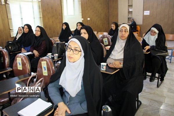 جلسه مدیران مدارس شهرستان بوشهر