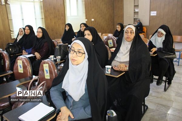 جلسه مدیران مدارس شهرستان بوشهر