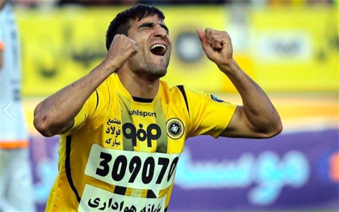 لیگ برتر ایران؛ سپاهان بدون تماشاگر صدر را پس گرفت