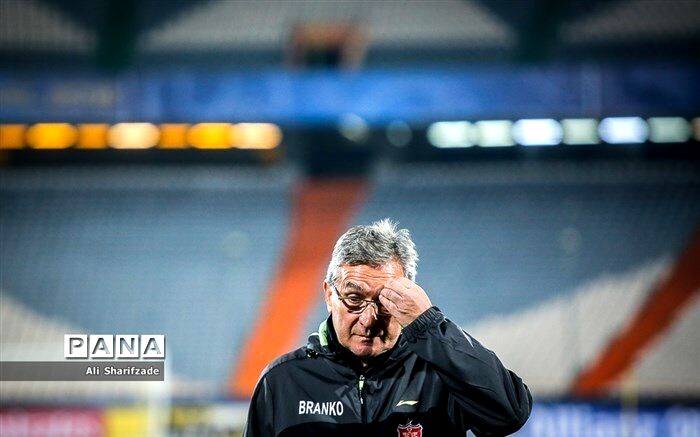 لیگ برتر ایران؛ امپراطور پرسپولیس را مات کرد