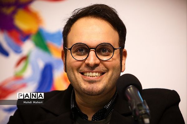 نشست‌های پرسش و پاسخ فیلم‌های دهمین روز سی و هفتمین جشنواره فیلم فجر