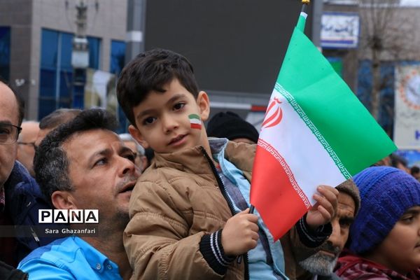 راهپیمایی ۲۲ بهمن در ساری