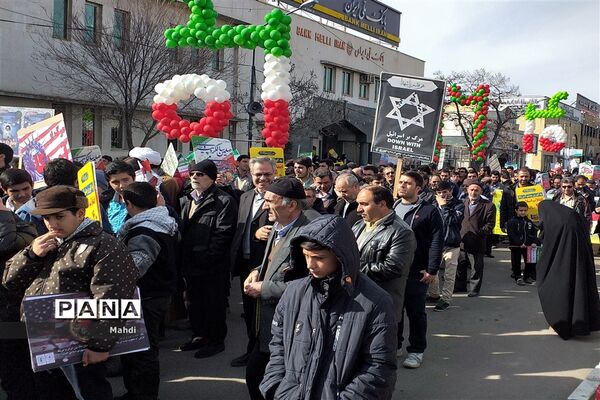 راهپیمایی باشکوه 22 بهمن در زنجان