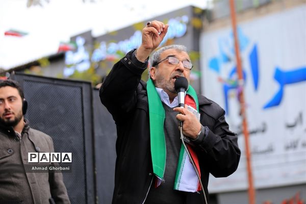 راهپیمایی ۲۲ بهمن در شهر ساری