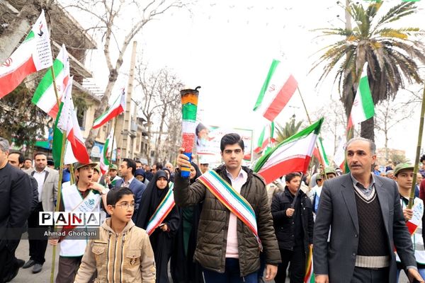 راهپیمایی ۲۲ بهمن در شهر ساری