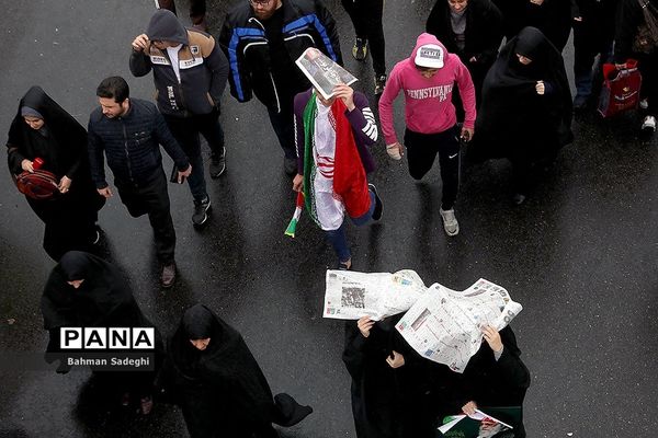 مراسم راهپیمایی 22 بهمن در تهران -1