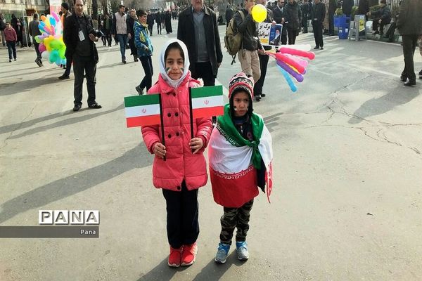 راهپیمایی 22 بهمن ماه در تبریز-2