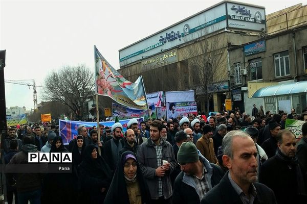 راهپیمایی 22 بهمن ماه در تبریز-2