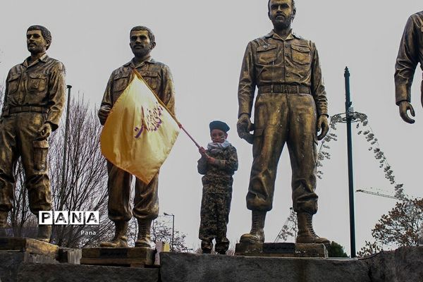 راهپیمایی 22 بهمن ماه در تبریز-2