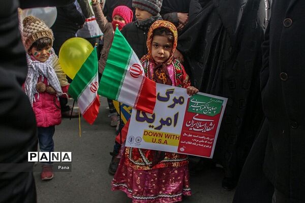 راهپیمایی 22 بهمن ماه در تبریز-2