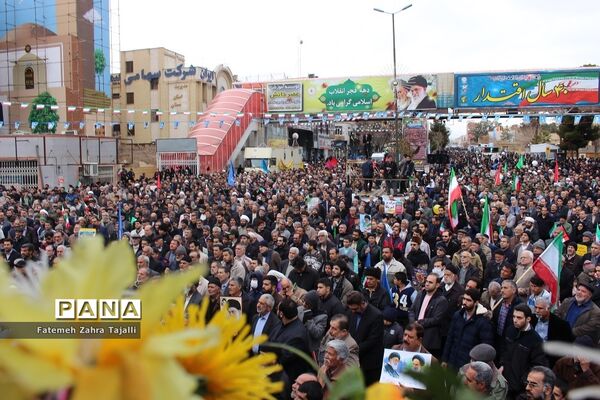 راهپیمایی 22 بهمن در سمنان- 1
