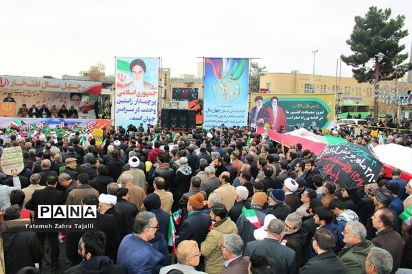 راهپیمایی 22 بهمن در سمنان- 1