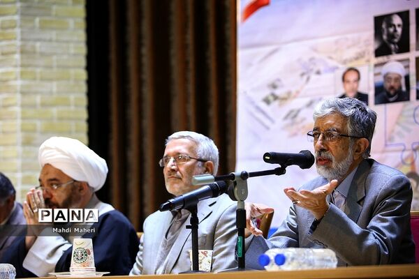 نشست هم اندیشی روسای سازمان پژوهش و  برنامه ریزی  آموزشی بعد از انقلاب