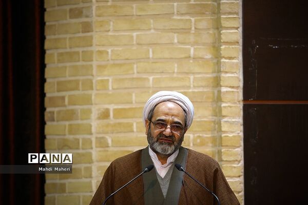 نشست هم اندیشی روسای سازمان پژوهش و  برنامه ریزی  آموزشی بعد از انقلاب