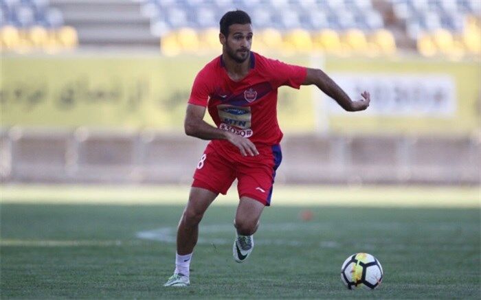 محرومیت 3 بازیکن استقلال و پرسپولیس از حضور در هفته هجدهم لیگ برتر
