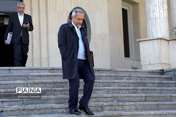 حاشیه جلسه هیات دولت