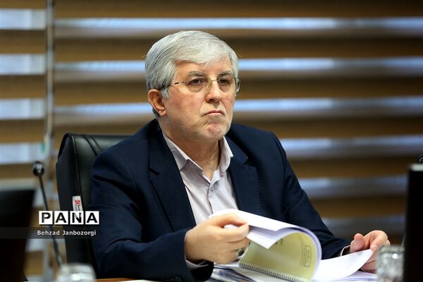 سی‌امین نشست هیات امنای دانشگاه تربیت دبیر شهیدرجایی