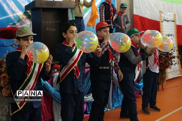 برگزاری مانور تشکیلاتی یاوران انقلاب در چهاردانگه