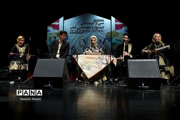اولین شب سی و چهارمین جشنواره موسیقی فجر