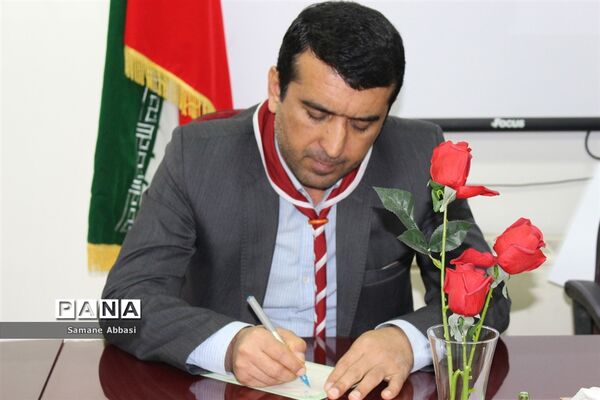 نشست مجمع مربیان و اعضای سازمان دانش‌آموزی مازندران