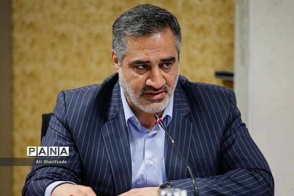 کارگروه مدیران رادیو قرآن با معاون قرآن عترت و نماز معاونت پرورشی