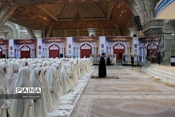 جشن طوبائیان از فرش تا عرش در حرم امام راحل