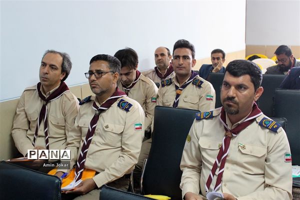 انتخابات مجامع مربیان و اعضاء سازمان دانش‌آموزی استان فارس