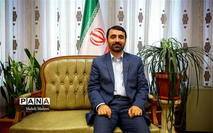 مشاور و جانشین وزیر آموزش‌وپرورش در ستاد راهبردی مدرسه‌محوری منصوب شد