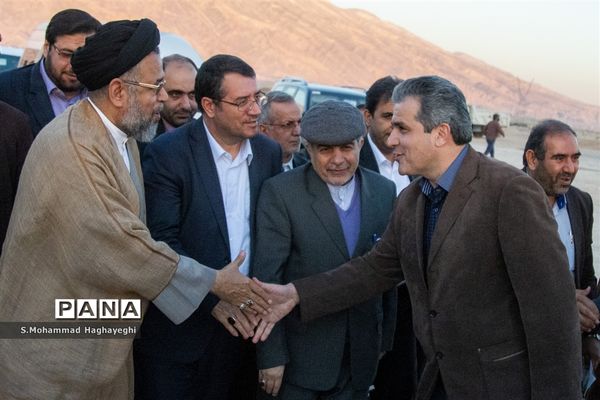 آغاز عملیات انتقال آب خلیج فارس به لامرد