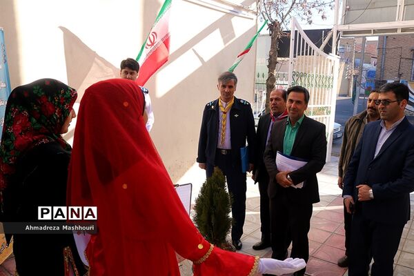 نظارت و بازدید معاون سازمان دانش‌آموزی کشور و هیئت همراه از ساختمان اداری سازمان دانش‌آموزی استان آذربایجان‌شرقی