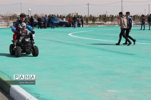 همایش  بزرگ خودروهای قدیمی، کلاسیک و آفرود در اسلامشهر