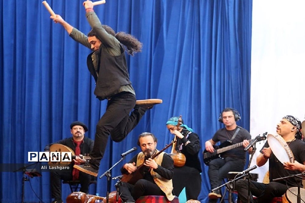 کنسرت گروه رستاک در سمنان