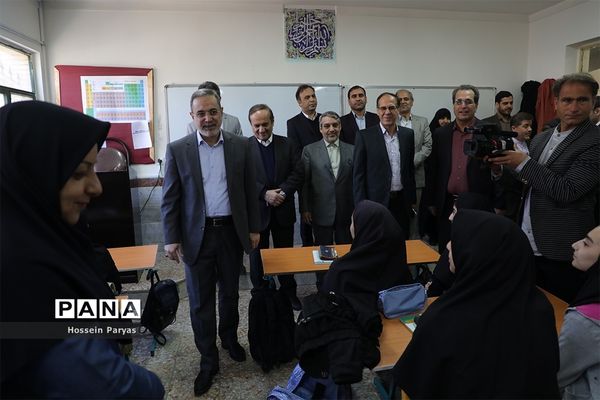 سفر دو روزه وزیر آموزش و پرورش به استان ایلام