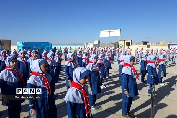 همایش پیشتازان در آموزشگاه تمام تشکیلاتی شهید عین آبادی شهرستان فیروزه