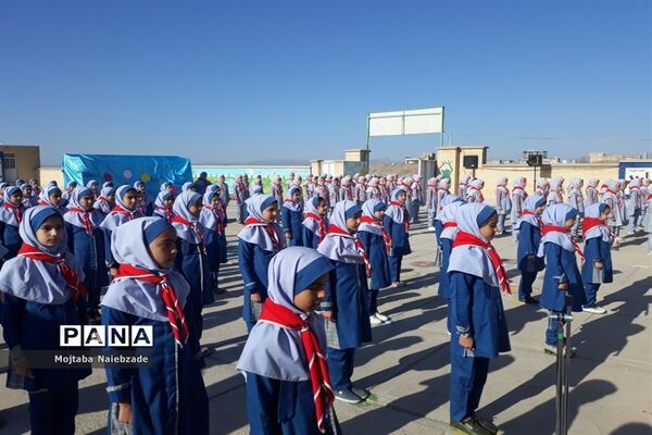 همایش پیشتازان در آموزشگاه تمام تشکیلاتی شهید عین آبادی شهرستان فیروزه