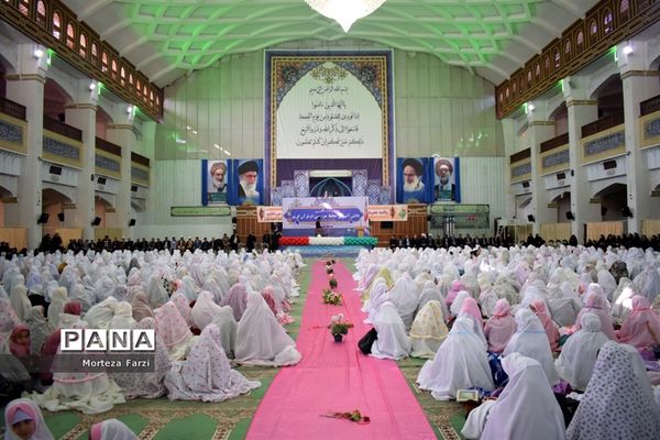 همایش 4000 نفری دانش آموزان تبریز در طرح ملی حفظ جزِ, سی ام قرآن