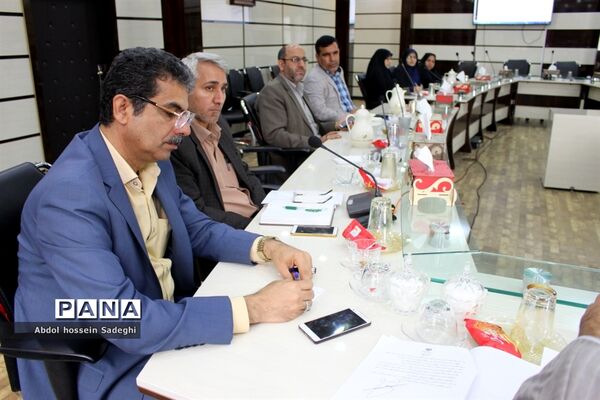 دوره آموزش خلاصه‌نویسی مکاتبات اداری در اداره‌کل آموزش و پرورش استان بوشهر