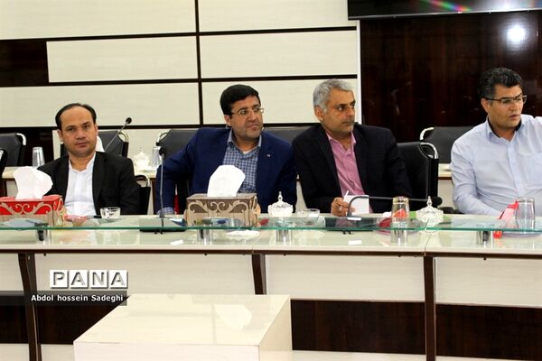 دوره آموزش خلاصه‌نویسی مکاتبات اداری در اداره‌کل آموزش و پرورش استان بوشهر
