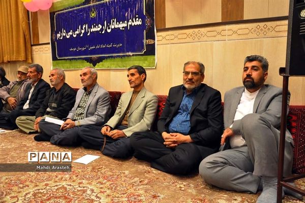 پنجمین جشن گلباران نرگس در شهرستان بیرجند