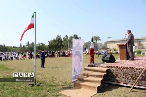 همایش تشکیلاتی یاوران انقلاب در بوشهر-1