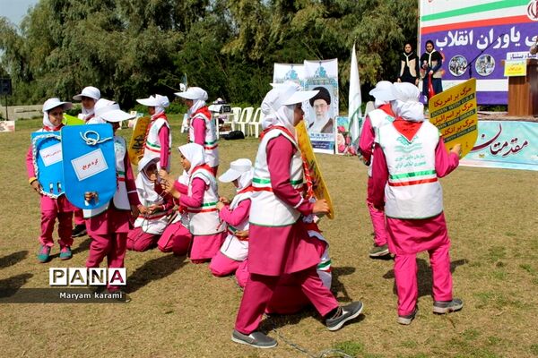 همایش تشکیلاتی یاوران انقلاب در بوشهر-1